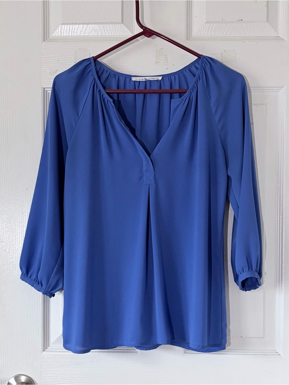Violet & Claire Periwinkle V-Neck Gathered Blouse Sz S